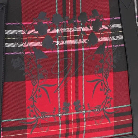 VS Plaid Tote Brand New! Red & Black Perfect Christmas Present! Gift NWT - Picture 11 of 16